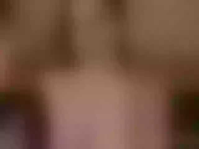 Live sex webcam photo for AdelaKouch #272210762