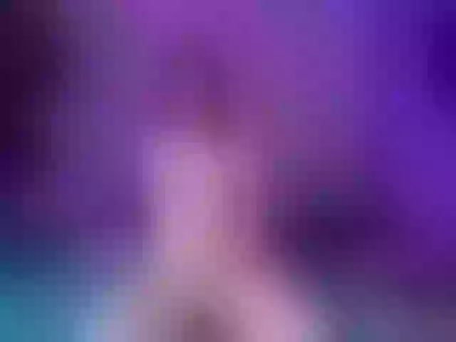 Live sex webcam photo for AdelaKouch #272499300