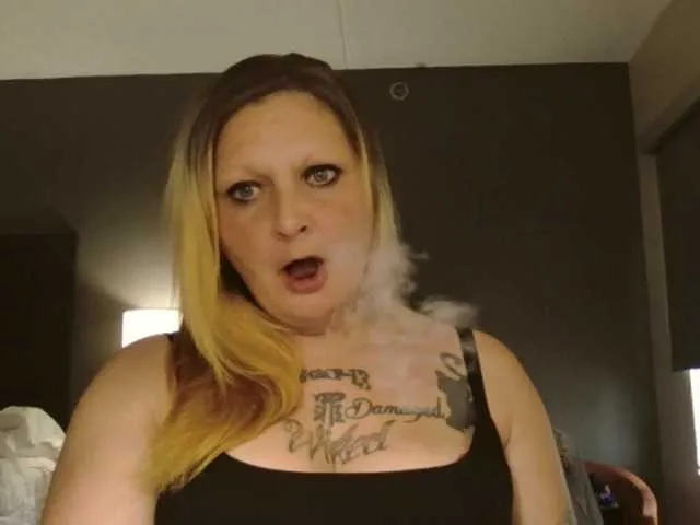 Live sex webcam photo for Adelaideskyy #291550073