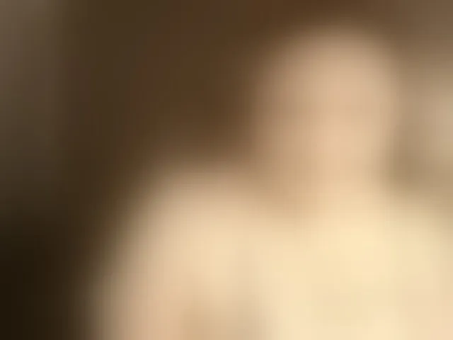 Live sex webcam photo for Adelaideskyy #293911267