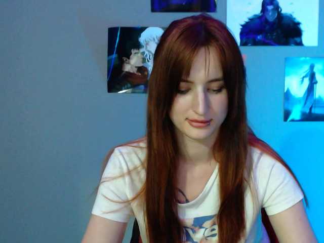 Live sex webcam photo for AdeleFoxy #277934593