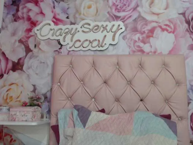 Live sex webcam photo for AdeleMilf #288007898