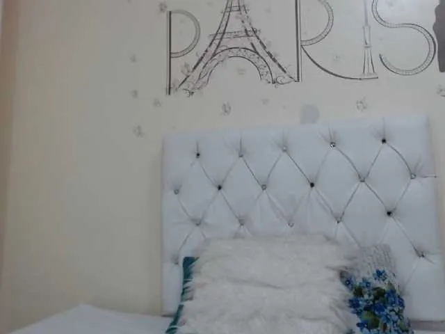 Live sex webcam photo for AdeleMilf #288007916