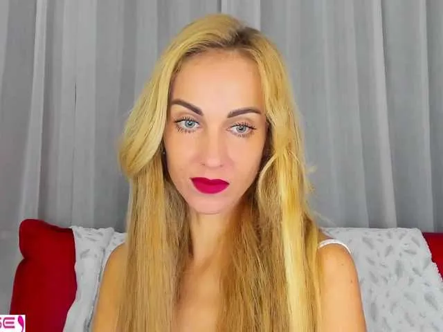 Live sex webcam photo for AdelinJensen #274583148