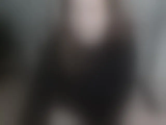 Live sex webcam photo for AdelinaLawson #292607799