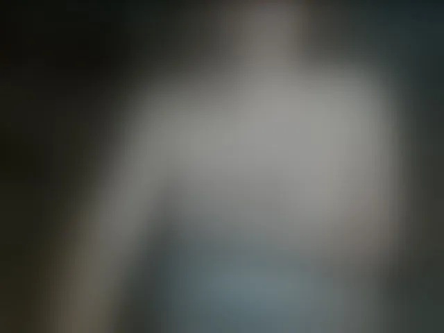 Live sex webcam photo for AdelinaLawson #294158295