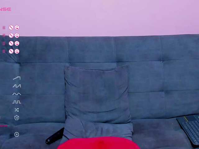 Live sex webcam photo for AdelineEvanss #277873260