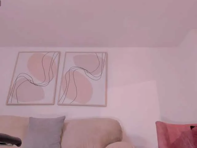Live sex webcam photo for AdharaMoretti #290774261