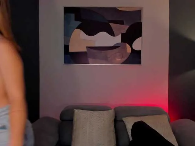 Live sex webcam photo for AdharaMoretti #291224645