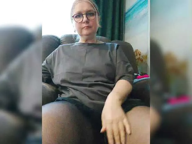 Live sex webcam photo for Adiline #291096558