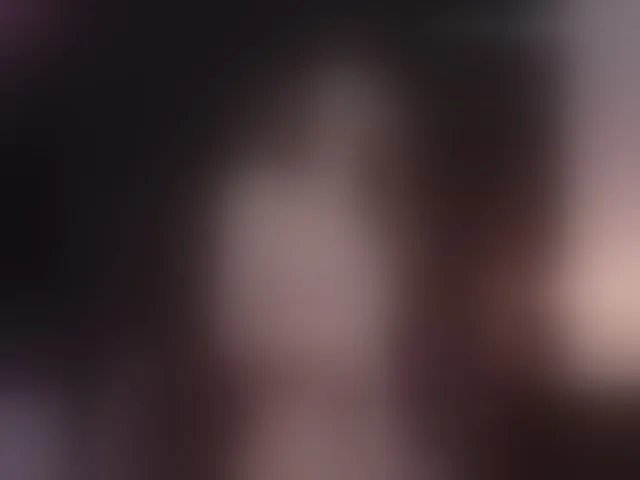 Live sex webcam photo for AdiraDare #278043244