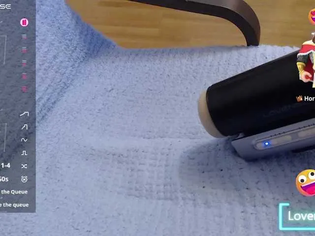 Live sex webcam photo for Adiseba10 #292356276