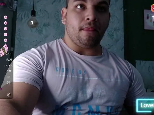 Live sex webcam photo for AdonisWalker #276127644