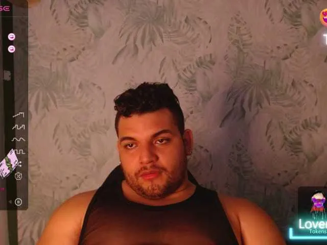 Live sex webcam photo for AdonisWalker #276182577