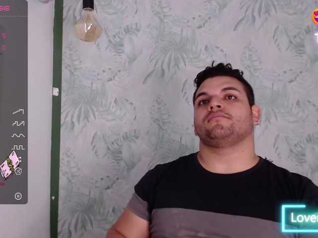 Live sex webcam photo for AdonisWalker #276246373