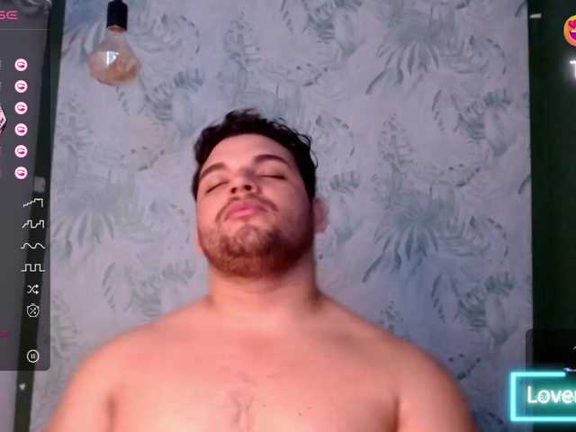 Live sex webcam photo for AdonisWalker #276367419