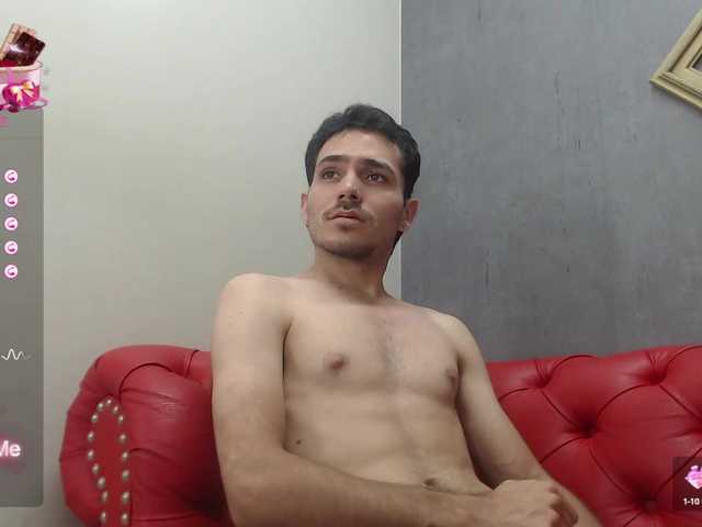 Live sex webcam photo for AdrianConors #277314265