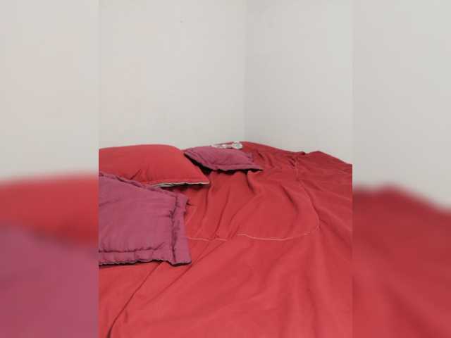 Live sex webcam photo for Adriana-55 #276932655