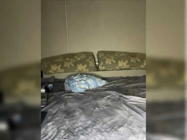 Live sex webcam photo for Adriana-Kim #278149233