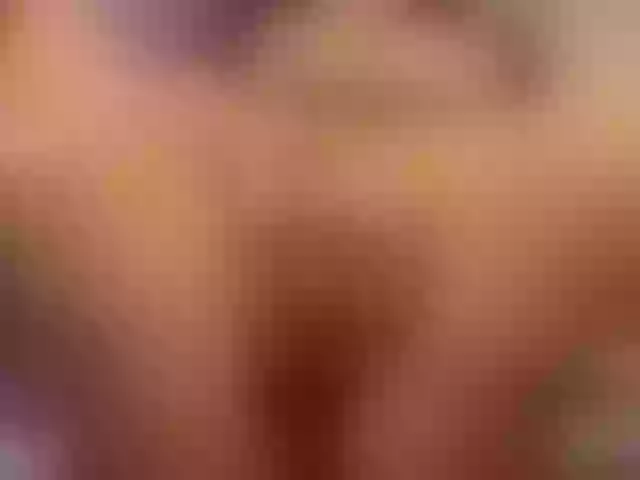 Live sex webcam photo for AdriannaLyly #292097207