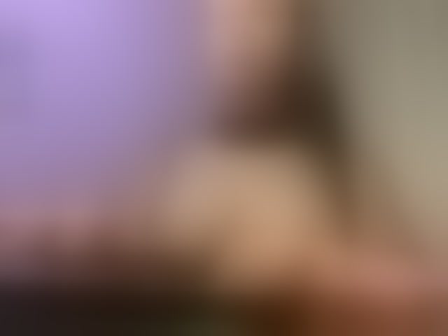 Live sex webcam photo for AdriannaLyly #293896396
