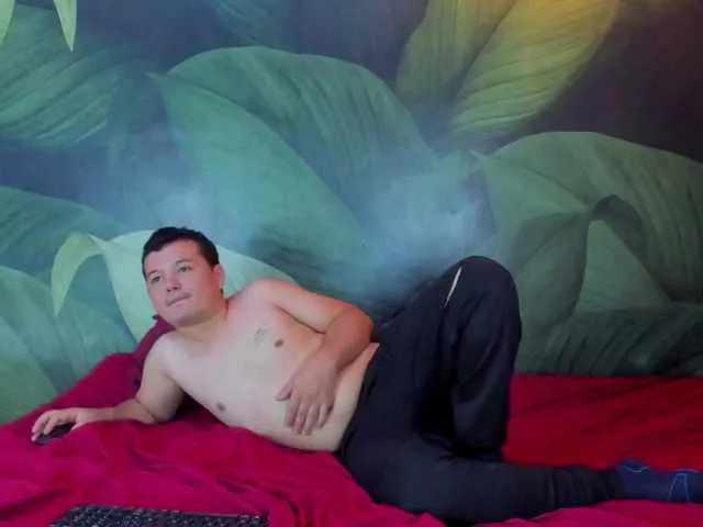 Live sex webcam photo for AdventuresSexYoung #291450578