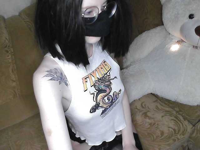 Live sex webcam photo for Aenelle #273478237