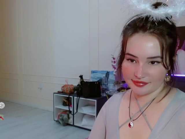 Live sex webcam photo for AfinaDj #288055402