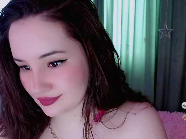 Live sex webcam photo for AfinaDj #288055501