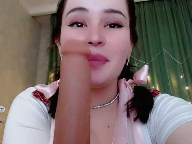 Live sex webcam photo for AfinaDj #288055529