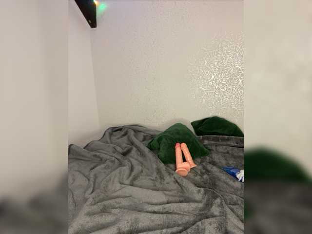 Live sex webcam photo for AfinaFrance #277295514