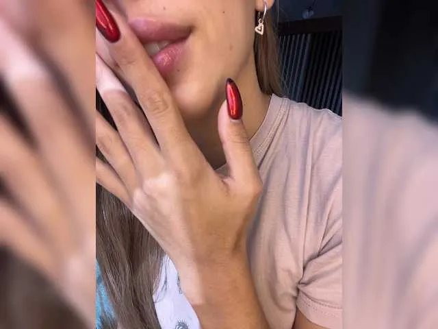 Live sex webcam photo for afinab #274551201