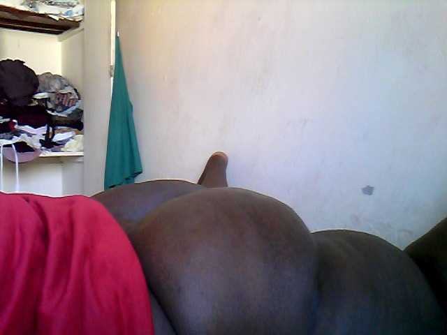 Live sex webcam photo for AfricanBBw #278153262