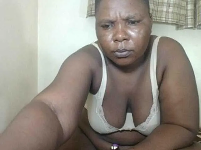Live sex webcam photo for AfricanBigass #290180319