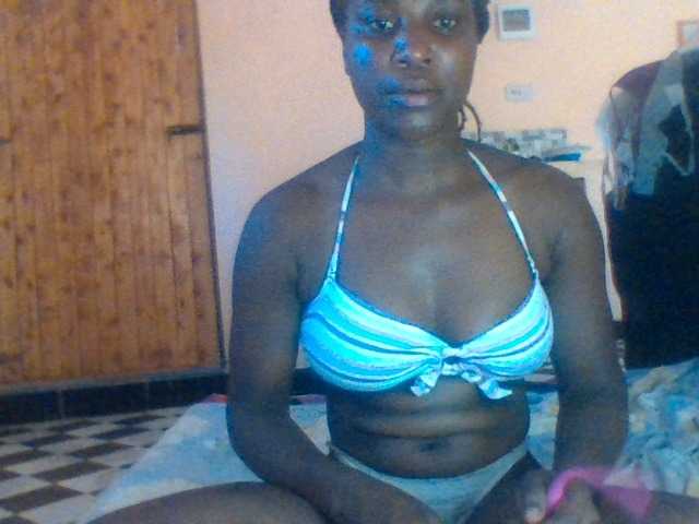 Live sex webcam photo for AfricanGoddes #276928240