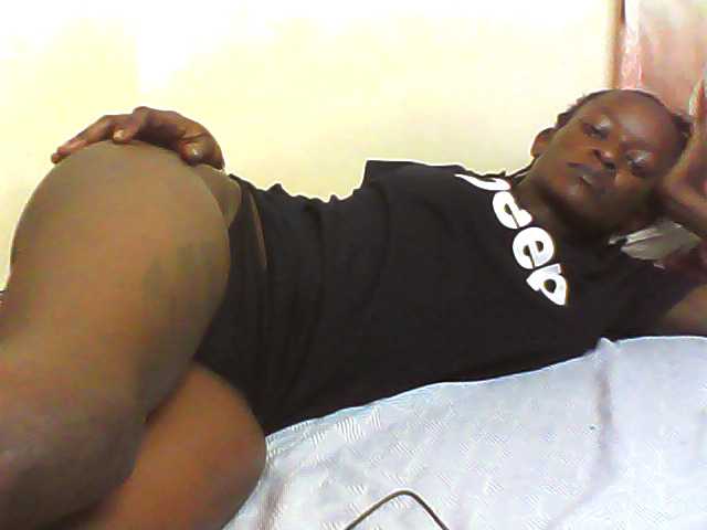 Live sex webcam photo for Africanberry9 #288512239