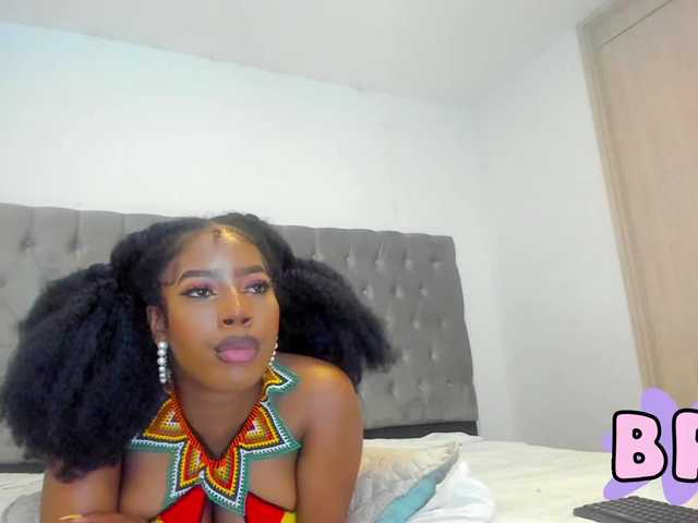 Live sex webcam photo for Afro-goddess #274168054