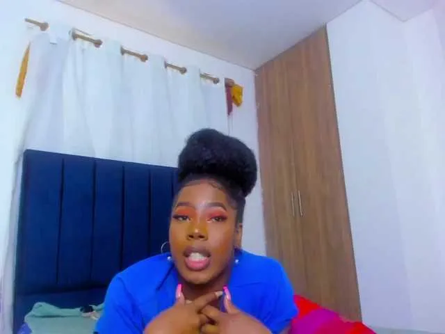 Live sex webcam photo for Afro-goddess #274294404
