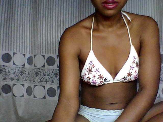 Live sex webcam photo for Afro-sexy #272496721