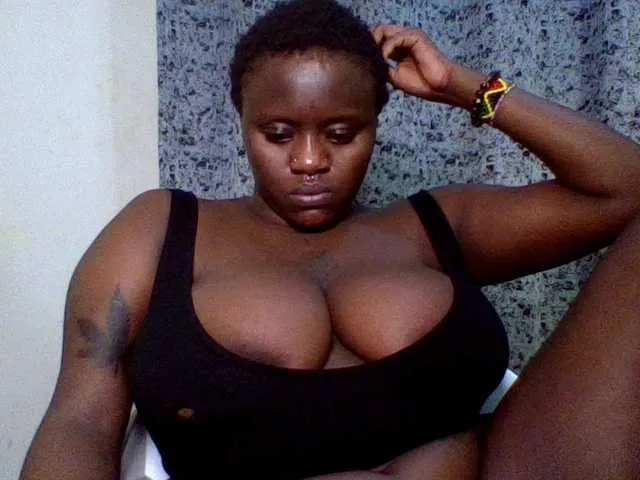 Live sex webcam photo for Afrobooty #292413791