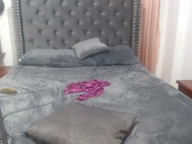 Live sex webcam photo for Afrodita-Hot #273619166