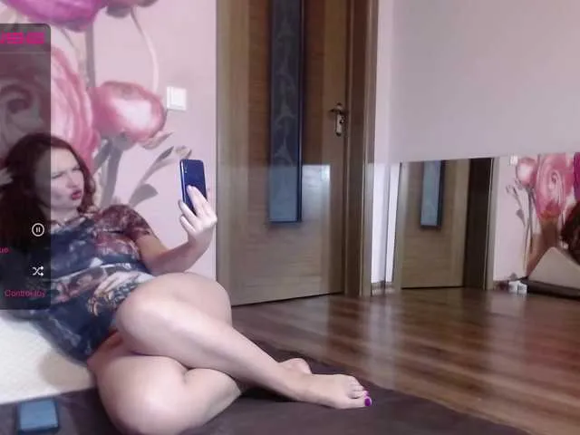 Live sex webcam photo for Afrodita009 #272539054