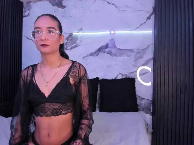 Live sex webcam photo for AfroditaEvans #291338553