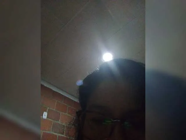 Live sex webcam photo for AgataRuiz #273004077