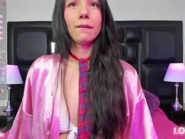 Live sex webcam photo for AgathaBlair #276408720