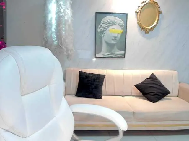 Live sex webcam photo for AgathaFiori #274186387