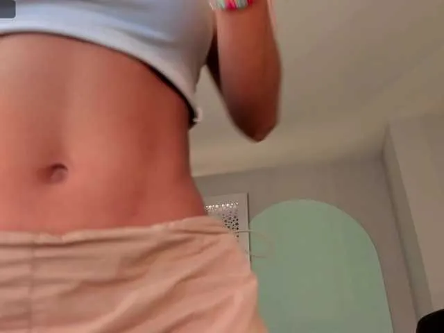 Live sex webcam photo for AgathaFiori #276261743