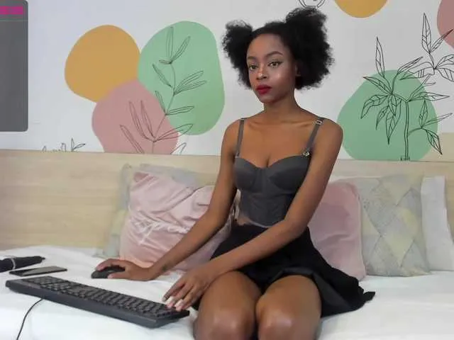 Live sex webcam photo for AgathaFox #274317058