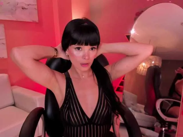 Live sex webcam photo for AgathaKondo #290658151