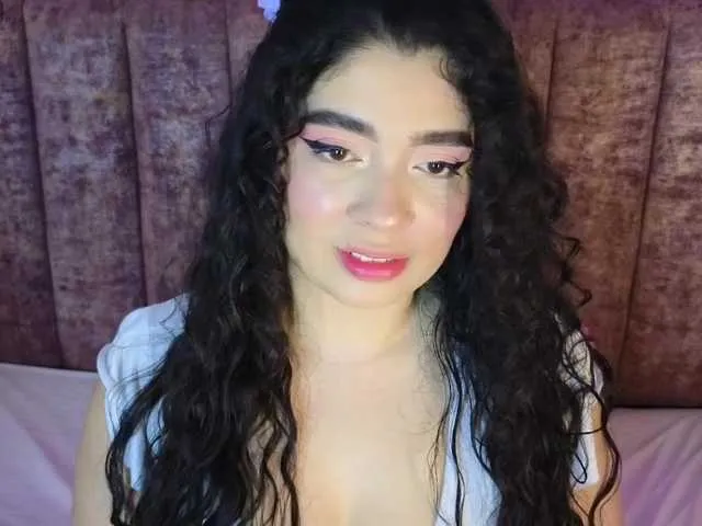 Live sex webcam photo for AgathaLynx #288080067